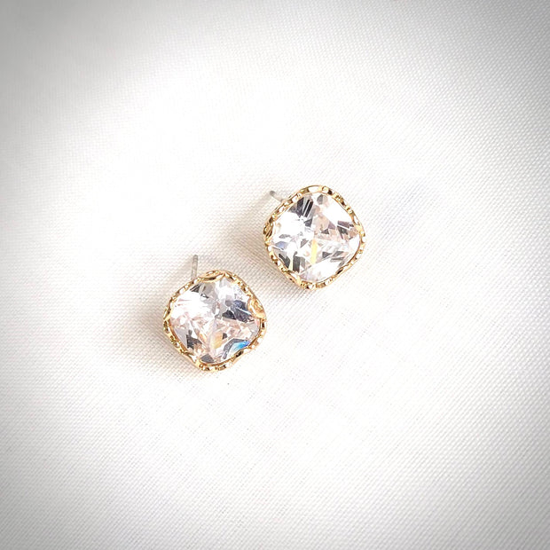 Dorée Studs